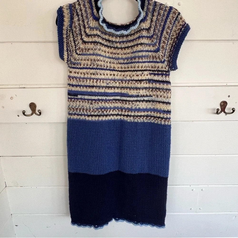 Handmade Blue Striped Cap Sleeve Tunic Sweater Vest. Size Small. - Picture 9 of 9
